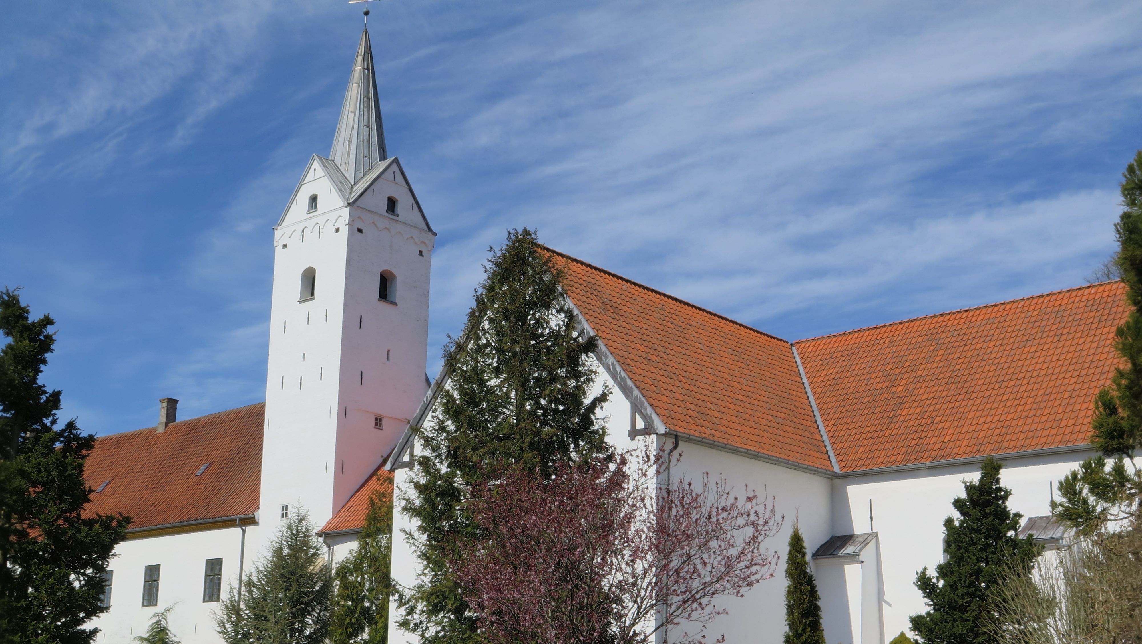 Dronninglund kirke